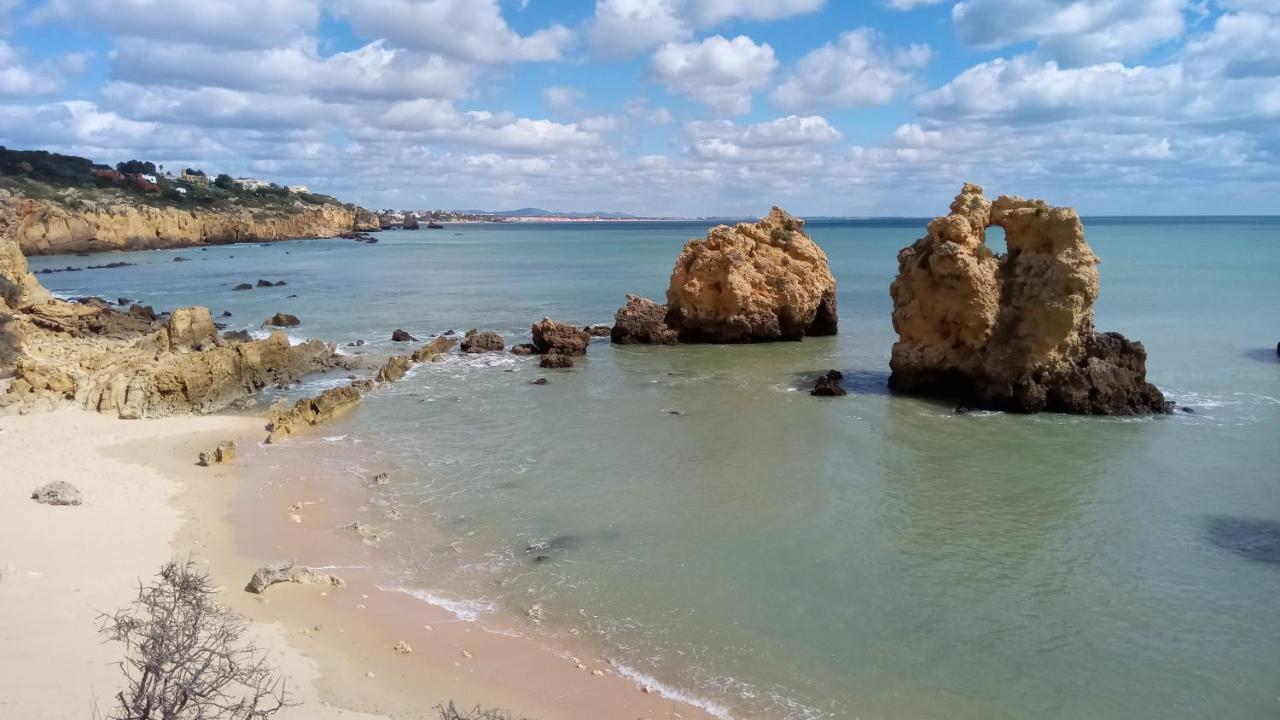 Albufeira Tradicional Beach Apartment Luaran gambar